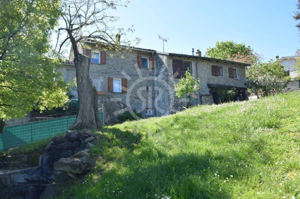 casa indipendente in vendita a Monterenzio in zona Villa di Sassonero
