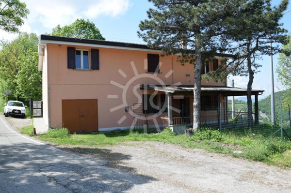 appartamento in vendita a Monterenzio in zona Villa di Sassonero