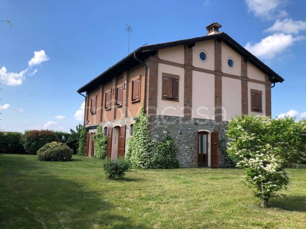 casa indipendente in vendita a Monte San Pietro in zona Montepastore