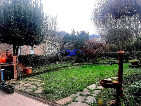 casa indipendente in vendita a Monte San Pietro in zona Monte San Giovanni