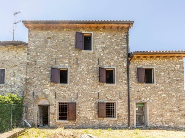 casa indipendente in vendita a Monte San Pietro in zona Montepastore