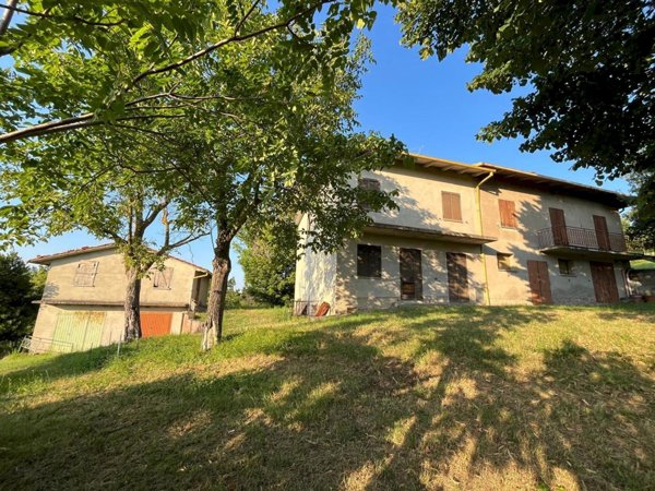 casa indipendente in vendita a Monte San Pietro in zona Calderino