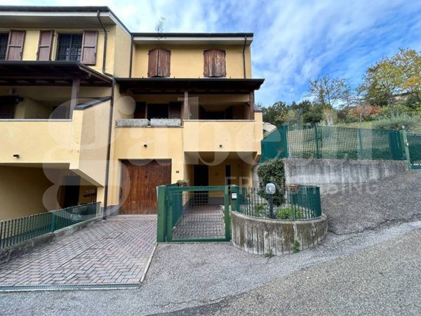 casa indipendente in vendita a Monte San Pietro in zona Calderino