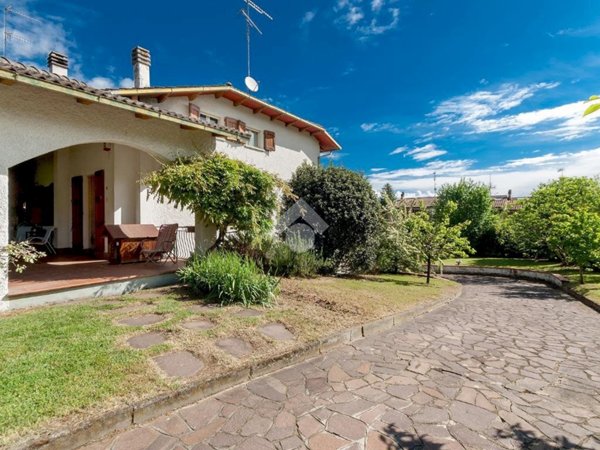 casa indipendente in vendita a Monte San Pietro in zona Calderino
