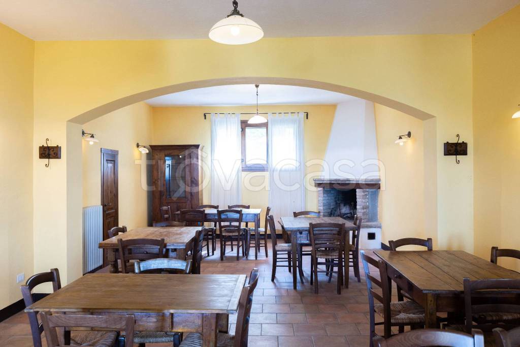 negozio in vendita a Monte San Pietro