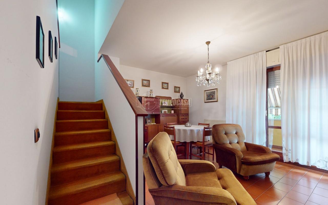 casa indipendente in vendita a Monte San Pietro in zona Monte San Giovanni