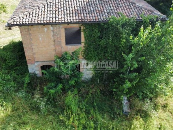 casa indipendente in vendita a Monte San Pietro