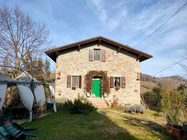 locale di sgombero in vendita a Monte San Pietro in zona Monte San Giovanni