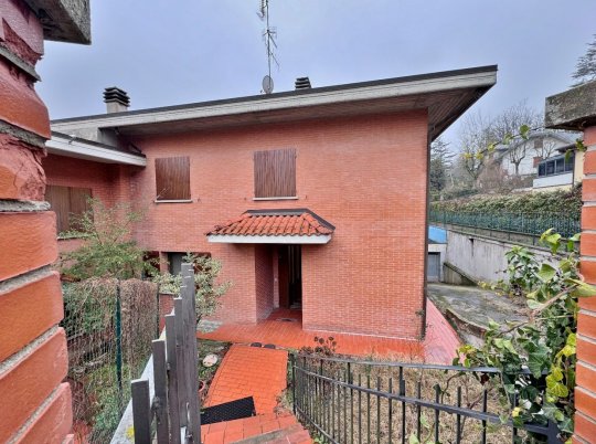 appartamento in vendita a Monte San Pietro in zona Monte San Giovanni