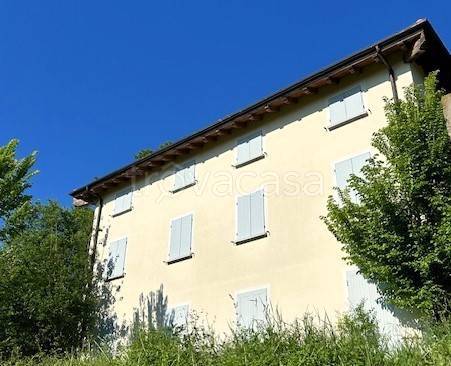 casa indipendente in vendita a Monte San Pietro in zona Loghetto