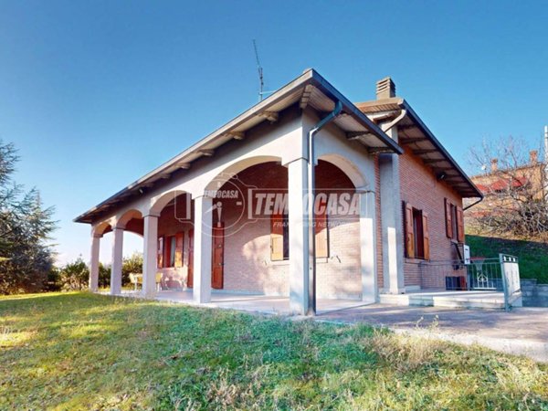 casa indipendente in vendita a Monte San Pietro