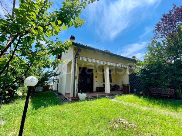 casa indipendente in vendita a Monte San Pietro in zona Calderino