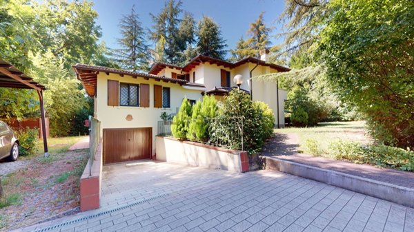 casa indipendente in vendita a Monte San Pietro in zona Calderino