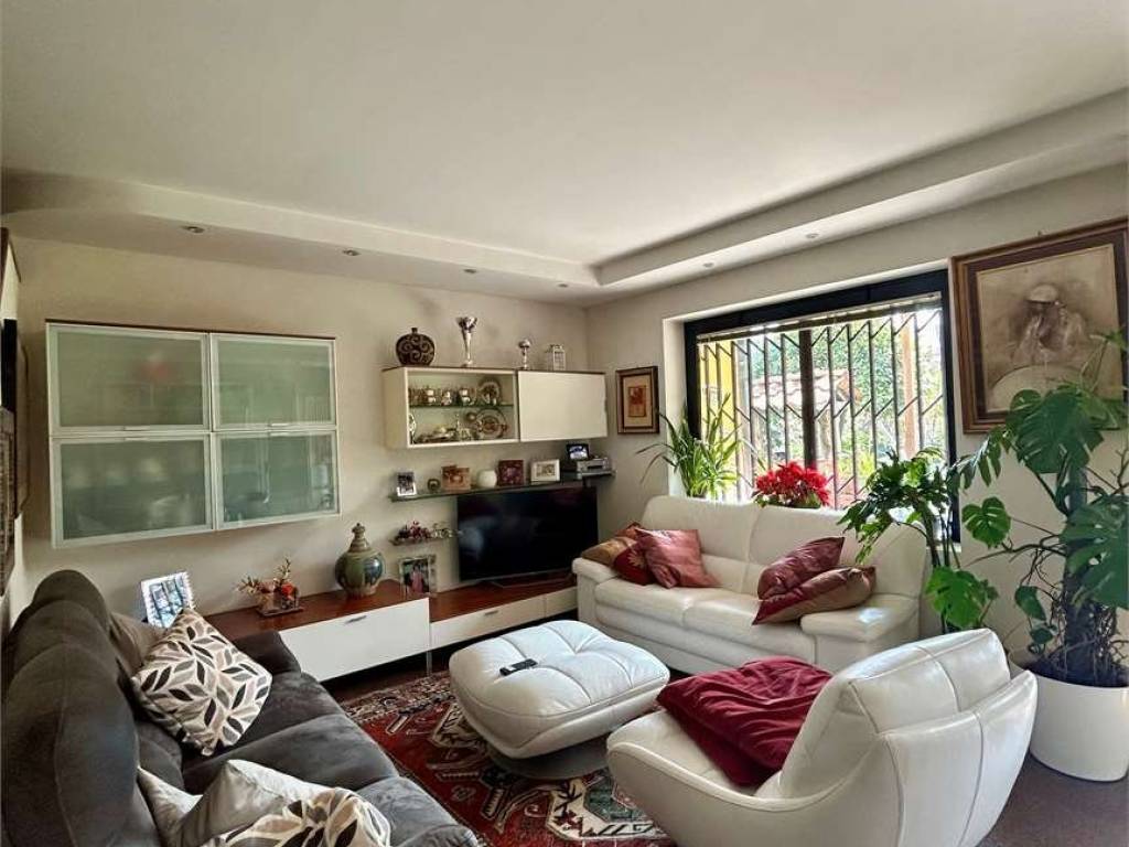 casa indipendente in vendita a Monte San Pietro in zona Monte San Giovanni