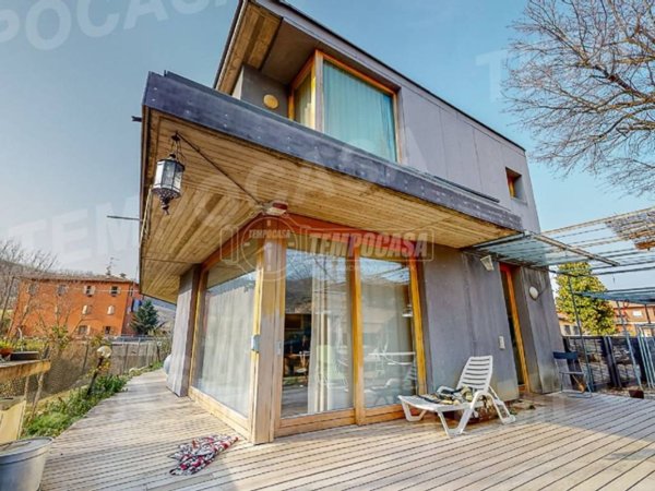 casa indipendente in vendita a Monte San Pietro in zona Calderino