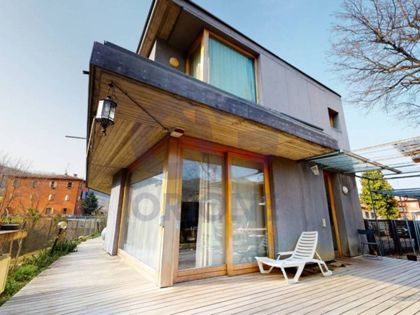 casa indipendente in vendita a Monte San Pietro in zona Calderino