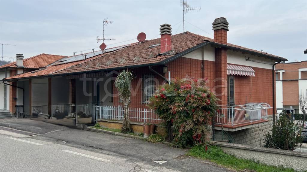 casa indipendente in vendita a Monte San Pietro in zona Calderino