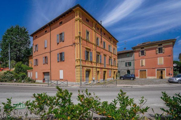 appartamento in vendita a Monte San Pietro in zona Monte San Giovanni
