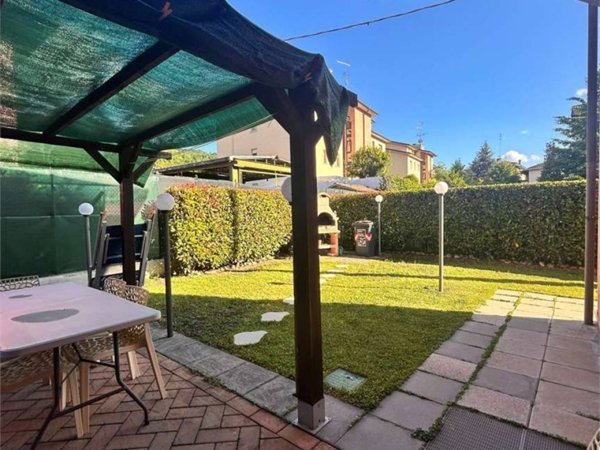 casa indipendente in vendita a Monte San Pietro in zona Calderino