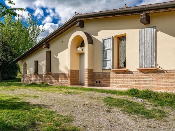 intera palazzina in vendita a Monte San Pietro in zona Calderino