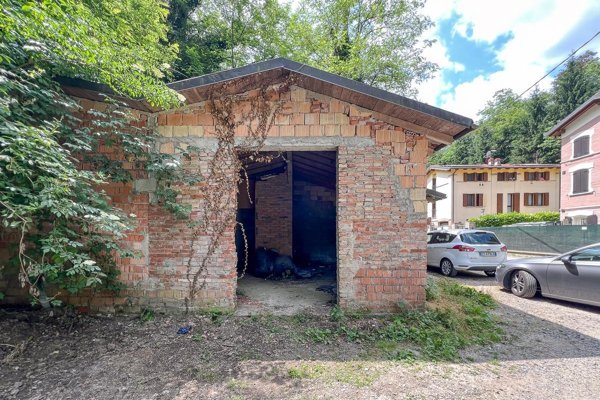 casale in vendita a Monte San Pietro