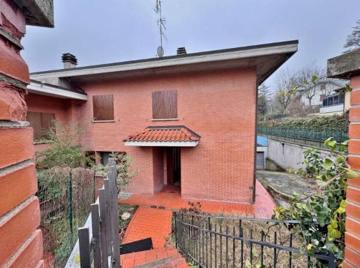 appartamento in vendita a Monte San Pietro in zona Monte San Giovanni