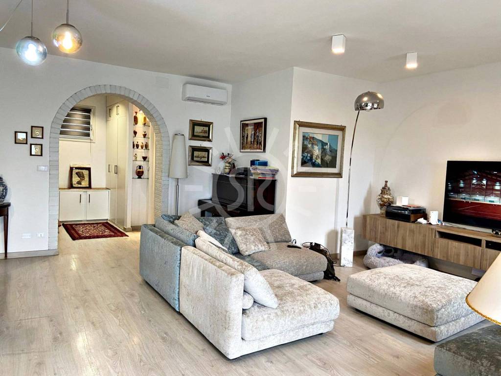 casa indipendente in vendita a Monte San Pietro in zona Calderino