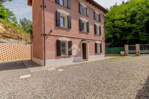 casa indipendente in vendita a Monte San Pietro in zona Calderino