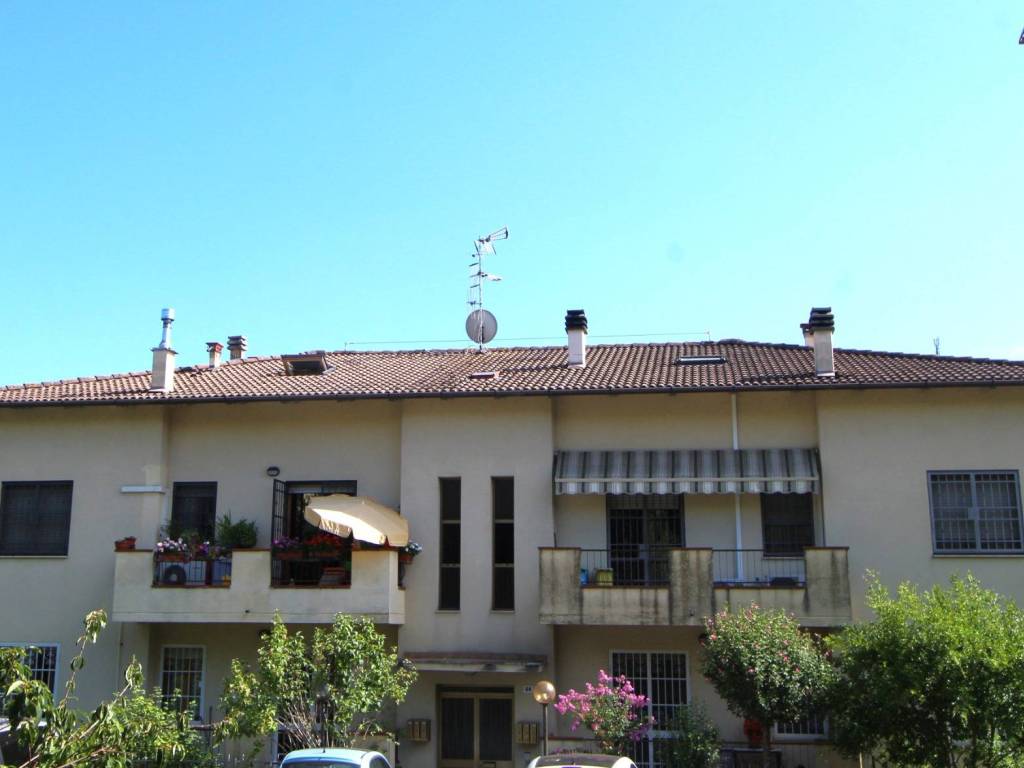 appartamento in vendita a Monte San Pietro in zona Oca