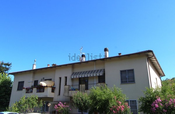 appartamento in vendita a Monte San Pietro in zona Oca