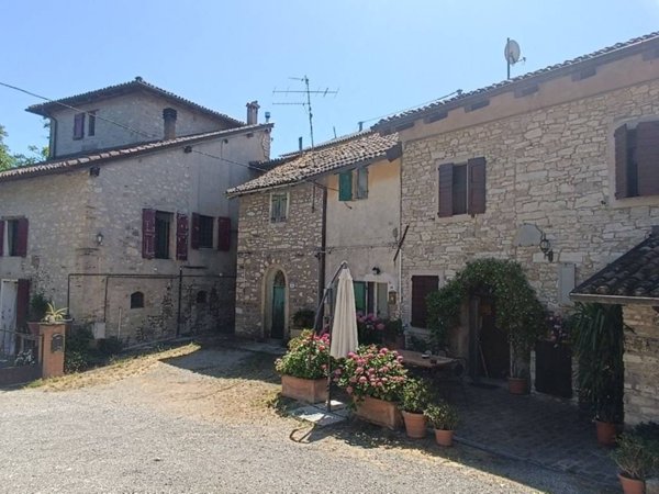 casa indipendente in vendita a Monte San Pietro in zona Montepastore