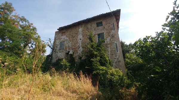 casale in vendita a Monte San Pietro in zona Calderino