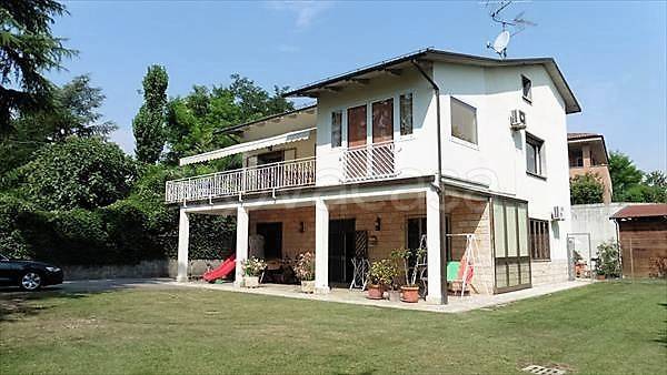 casa indipendente in vendita a Monte San Pietro