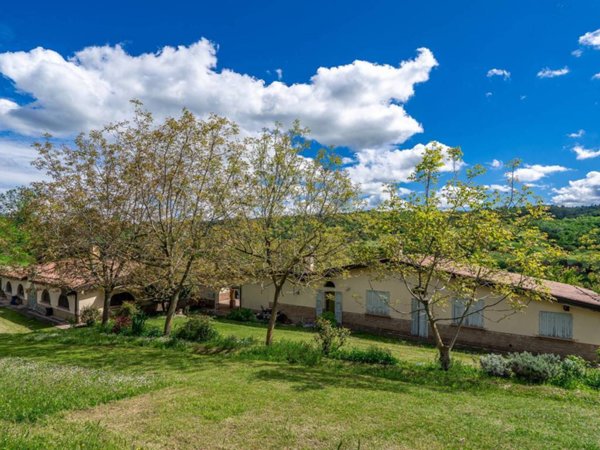 intera palazzina in vendita a Monte San Pietro in zona Calderino