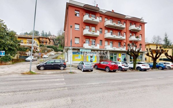 negozio in vendita a Monte San Pietro in zona Calderino