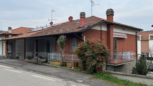 casa indipendente in vendita a Monte San Pietro in zona Calderino