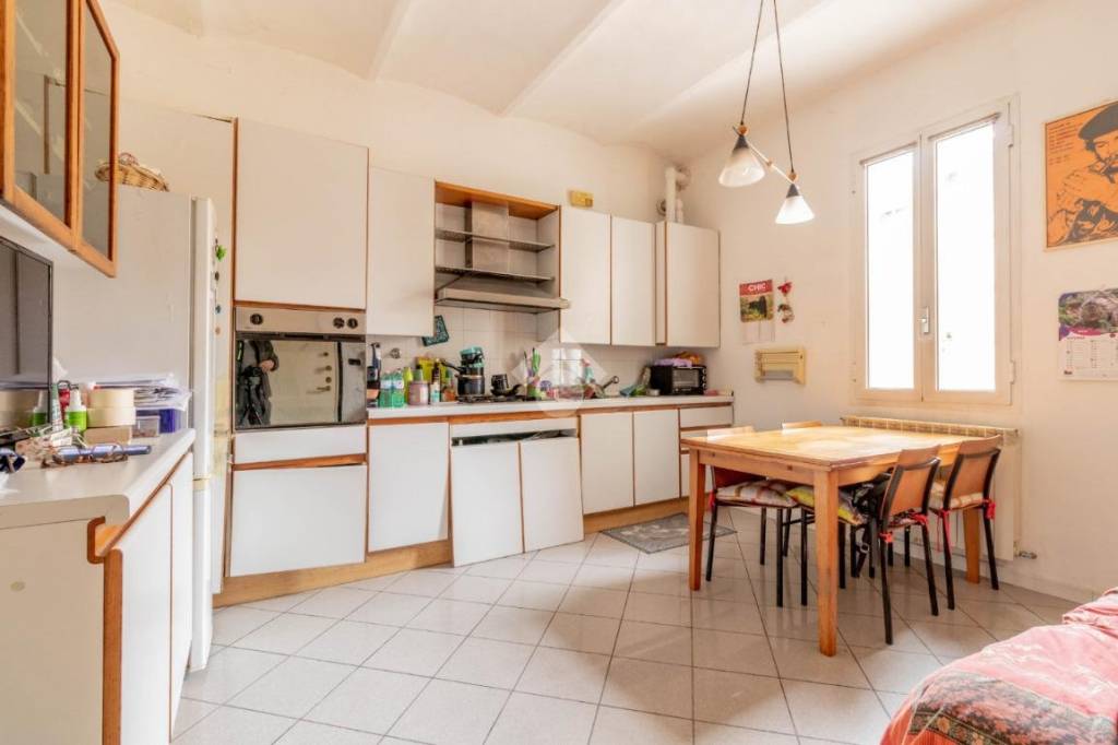 appartamento in vendita a Monte San Pietro in zona Calderino