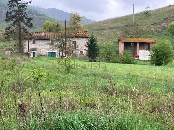 pentavano in vendita a Monte San Pietro in zona Calderino