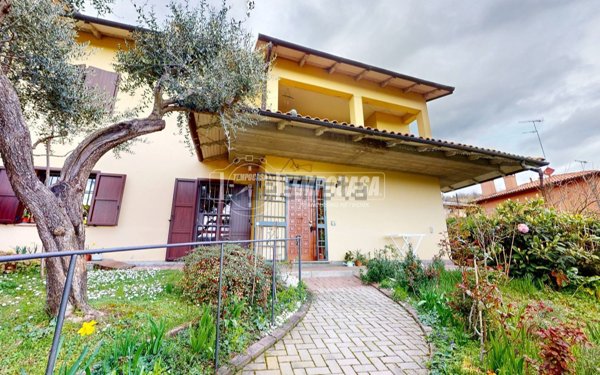 casa indipendente in vendita a Monte San Pietro in zona Monte San Giovanni