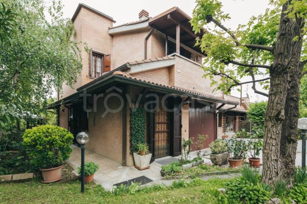 casa indipendente in vendita a Monte San Pietro