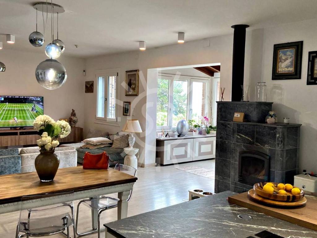 casa indipendente in vendita a Monte San Pietro