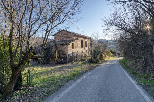 casale in vendita a Monte San Pietro