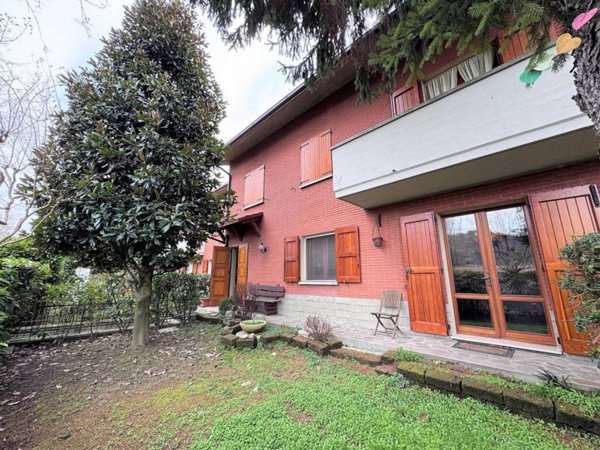 casa indipendente in vendita a Monte San Pietro in zona Calderino