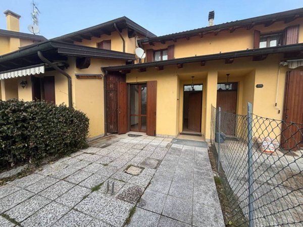 casa indipendente in vendita a Monte San Pietro in zona Montepastore