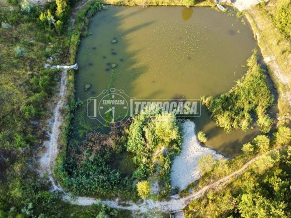 terreno agricolo in vendita a Monte San Pietro