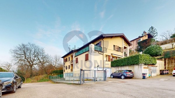 appartamento in vendita a Monte San Pietro in zona Monte San Giovanni