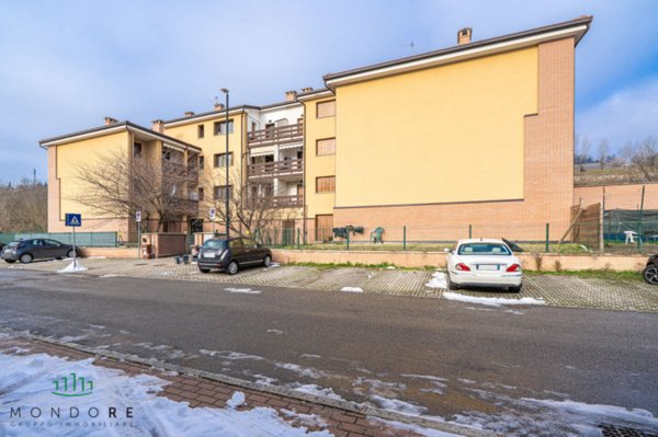 appartamento in vendita a Monte San Pietro in zona Monte San Giovanni