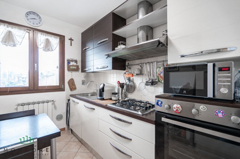 appartamento in vendita a Monte San Pietro in zona Monte San Giovanni