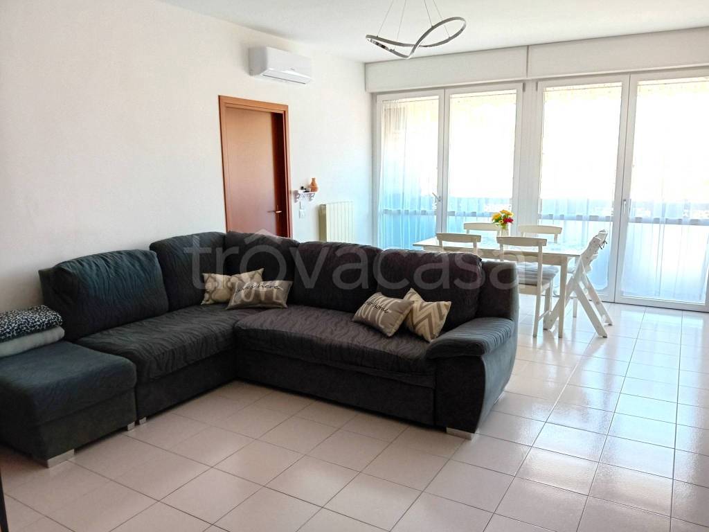 appartamento in vendita a Monte San Pietro in zona Calderino