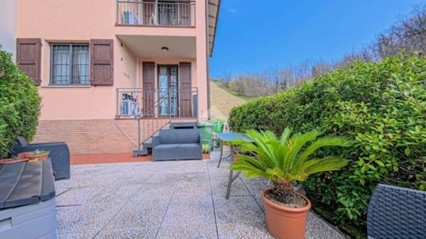 appartamento in vendita a Monte San Pietro in zona Monte San Giovanni